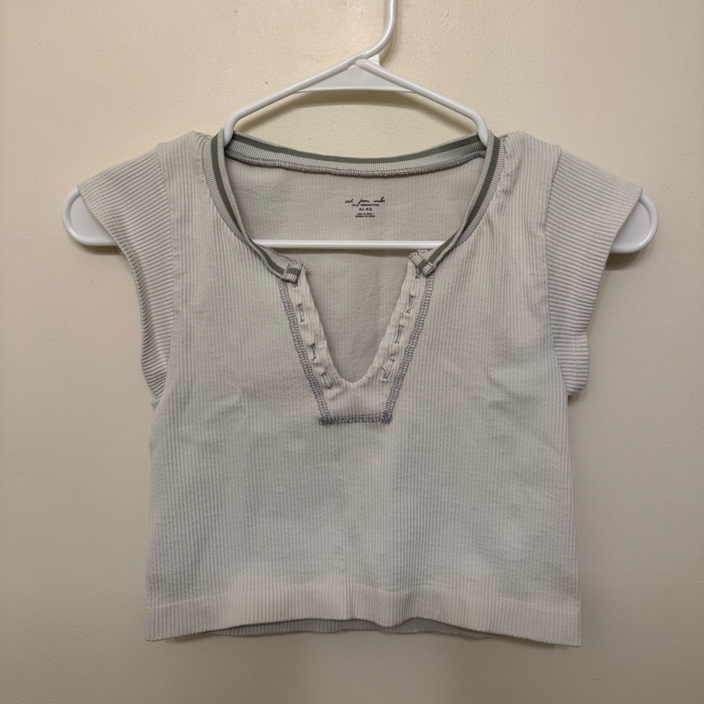 Urban Outfitters Light Gray Short Sleeve Tee